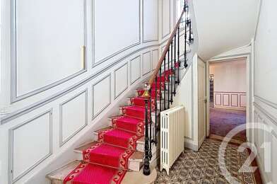 Maison 11 pièces 849000 €