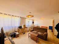 Grand appartement en duplex de 120 m² à Joyeuse — rez-de-chaussée, 3 chambres et DPE C — photo 2