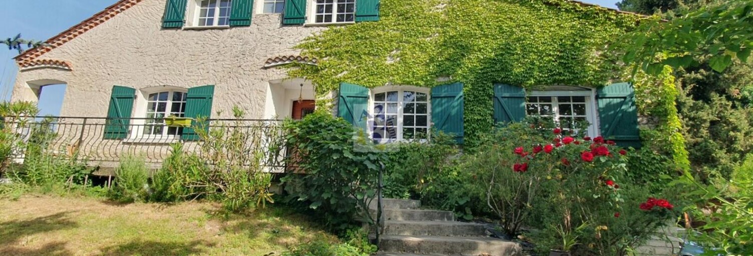 Maison 6 Pièces 185 m² à vendre à Angoulême (16000)