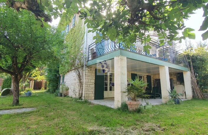 ANGOULEME, maison -villa, 4 chambres, parc arboré — photo 3