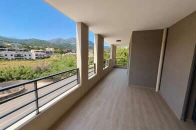 Appartement 3 pièces 1200 €
