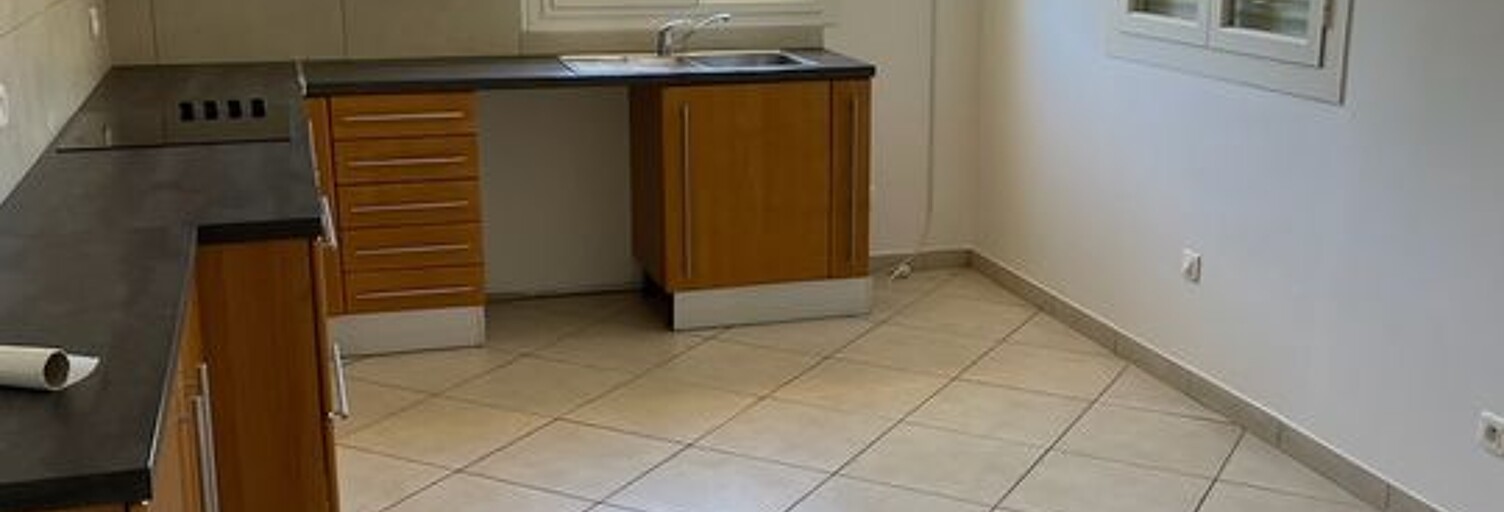 Appartement 3 Pièces 65 m² à louer à Morosaglia (20218)