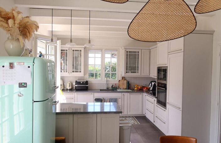 Maison d'architecte Avanne Aveney 6 pièce(s) 240 m2 — photo 2