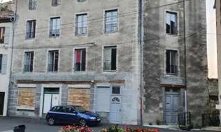 Immeuble  340 m² à vendre à Saint-Flour (15100)