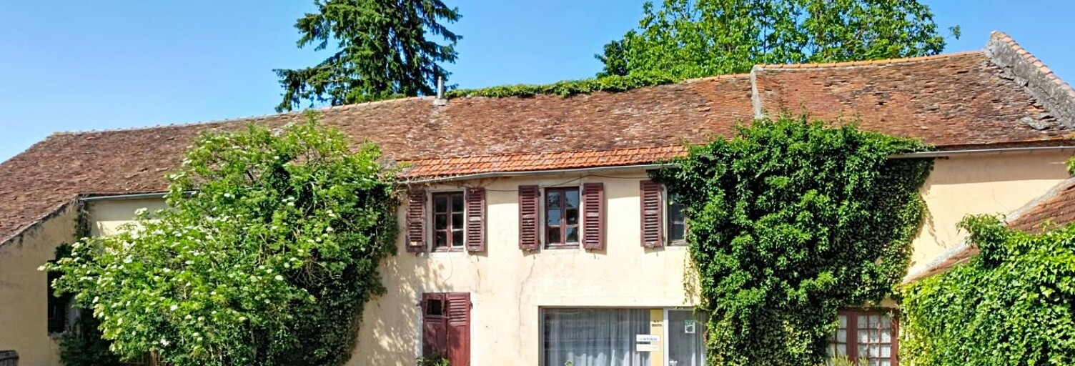 Maison 4 Pièces 140 m² à vendre à Charmes (03800)