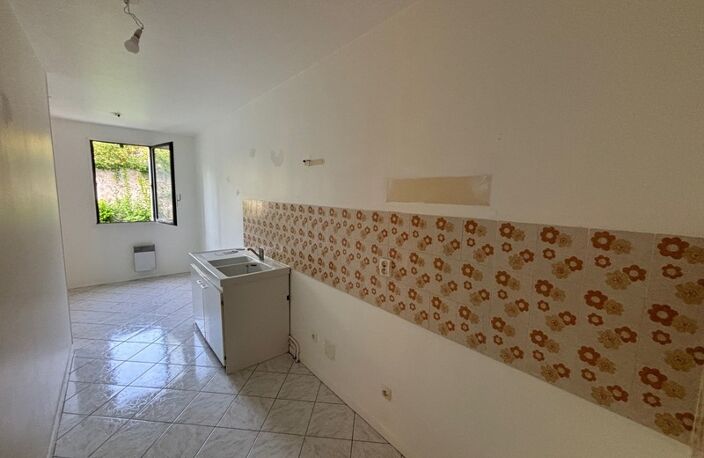 Appartement à vendre 4 pièces LA FERTE SOUS JOUARRE (77) — photo 4