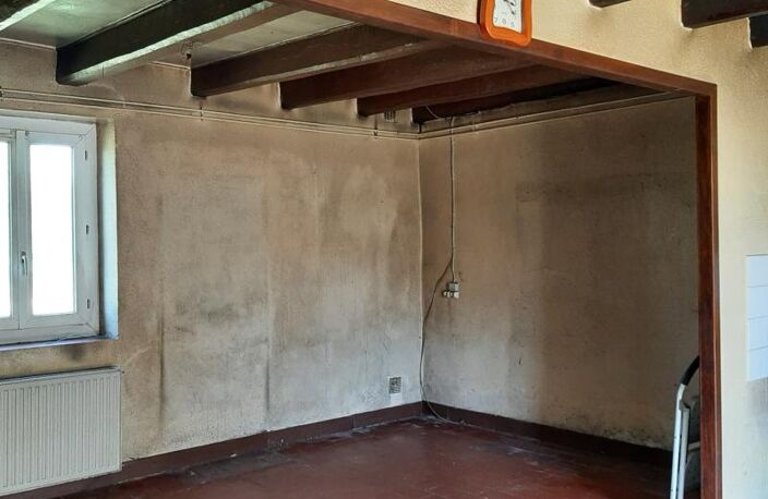 CHARMANTE FERMETTE POUR AMATEUR DE RÉNOVATION — photo 2