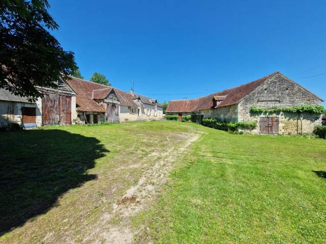 Ancien corps de ferme dans le lochois — photo du bien