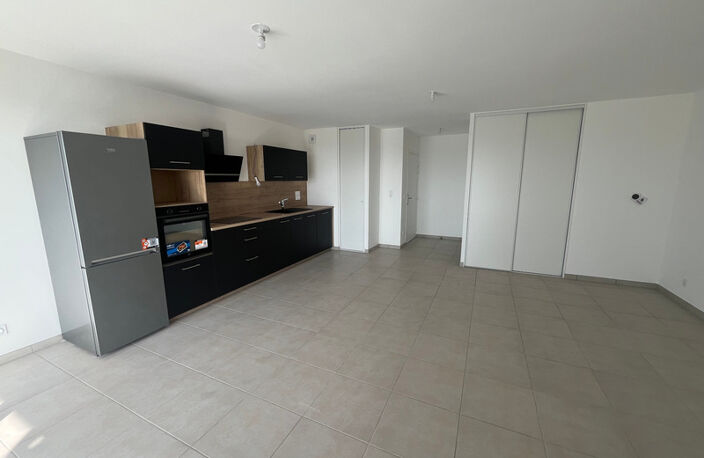 Appartement neuf T3 – Dernier étage – Terrasse Vue lac & Château des Allinges – Le Lyaud — photo 4
