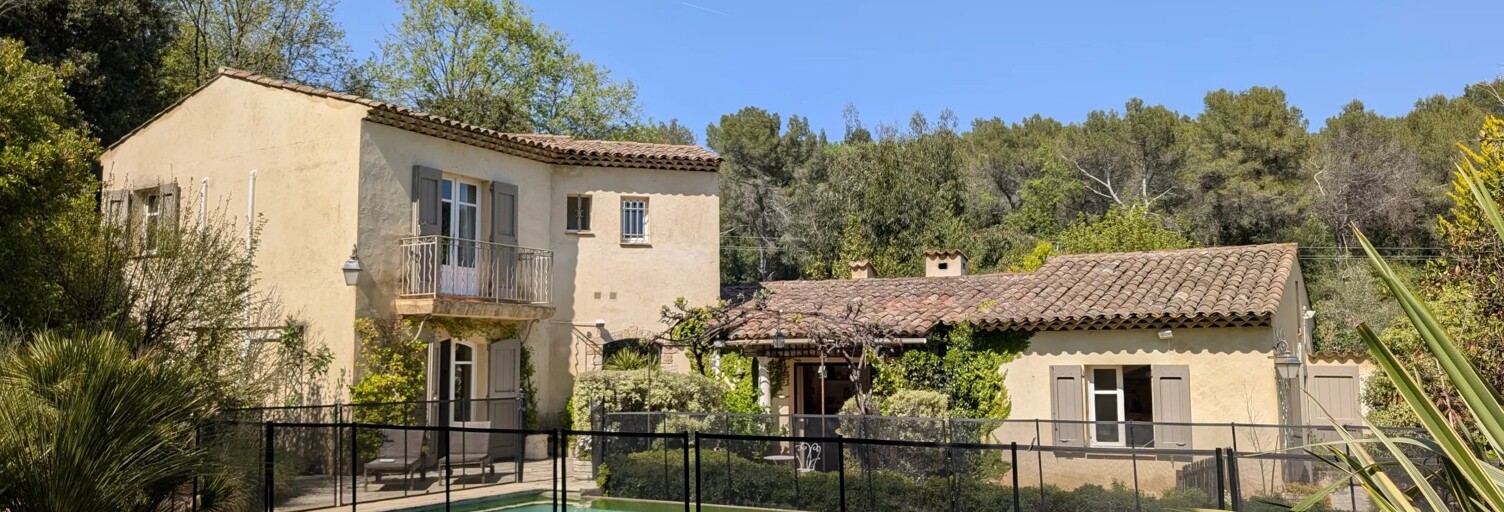Maison 5 Pièces 158 m² à vendre à Roquefort-les-Pins (06330)