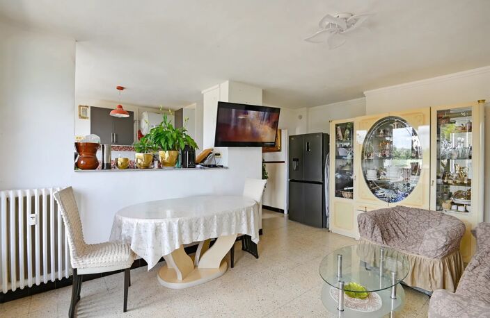 Appartement T4 avec balcon – Locataire en place – Avignon Route de Morières — photo 4