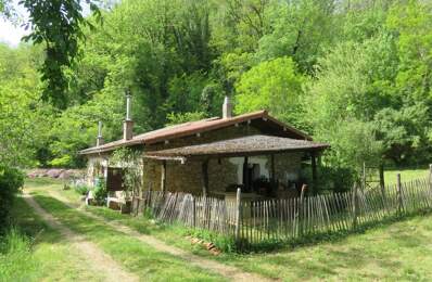 Dpt Ain (01), à vendre TORCIEU grangeon en pierres P2 d'environ 40 m² et terrain de 4362 m² — photo du bien