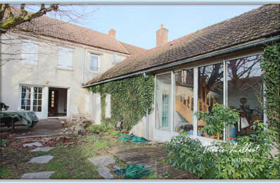 Maison à vendre 5 pièces COURCELLES-LE-ROI (45) Grande pièce, 3 chambres, véranda — photo du bien