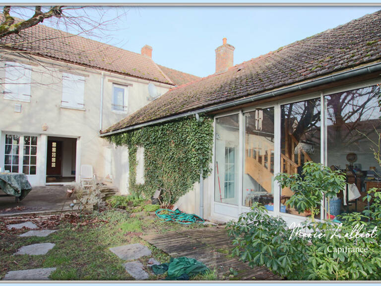 Maison à vendre 5 pièces COURCELLES-LE-ROI (45) Grande pièce, 3 chambres, véranda — photo 1