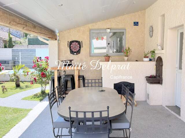 VEDÈNE (84)– MAISON RÉNOVÉE 114 M² AVEC PISCINE, JARDIN ET DÉPENDANCE — photo du bien