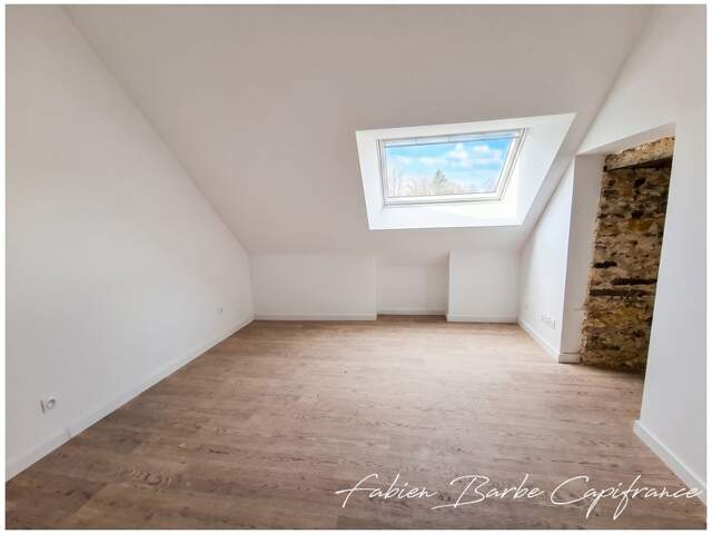 Grande longère 170 m² avec une partie rénovée (56800) — photo du bien