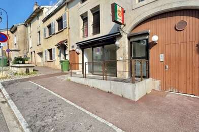 Commerce 2 pièces 1025 €