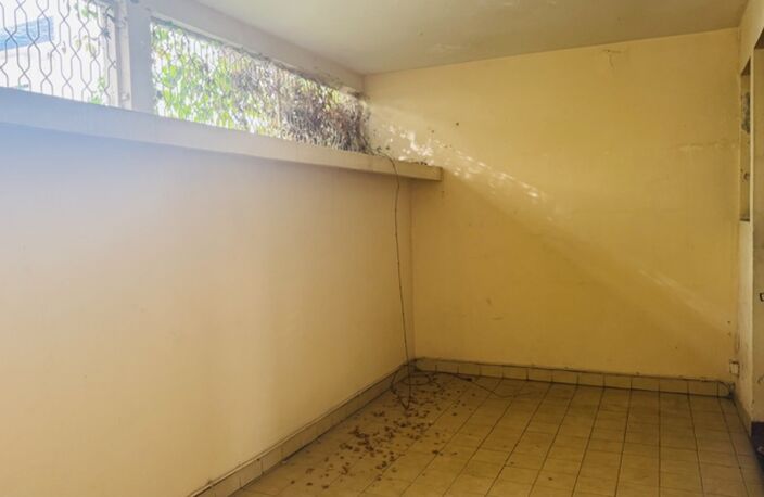 À VENDRE – APPARTEMENT T3 À RÉNOVER EN PLEIN CENTRE-VILLE DE FORT-DE-FRANCE (972) — photo 3