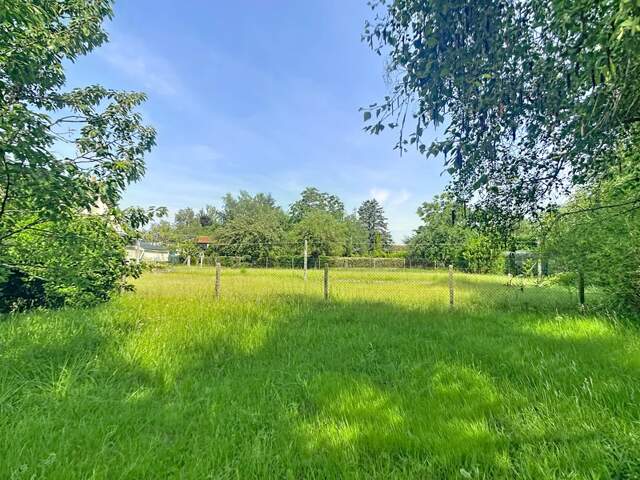Maison à restaurer ou  Terrain à fort potentiel – secteur recherché de Saint-Cyr-sur-Loire — photo du bien