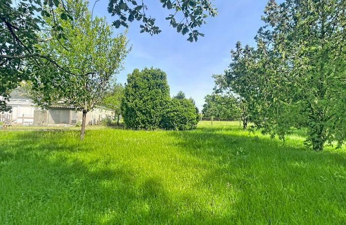 Maison à restaurer ou  Terrain à fort potentiel – secteur recherché de Saint-Cyr-sur-Loire — photo 2