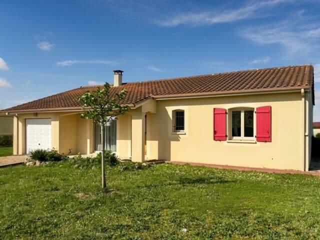 Maison récente plain-pied 3 chambres avec véranda dans un cadre paisible — photo du bien