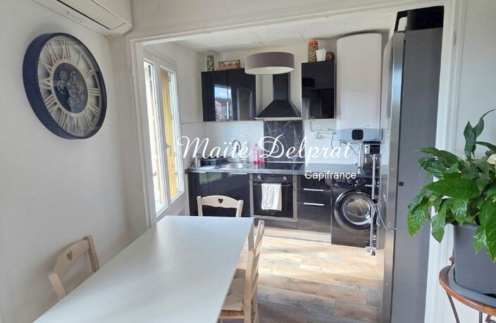 Rare à Cavaillon (84) – Appartement T3 rénové à vendre, climatisation et zéro charge de copropriété — photo 2