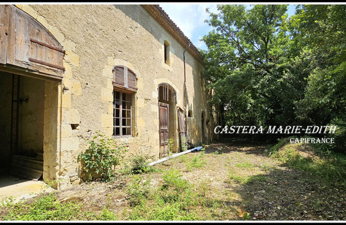 Dpt Gers (32), à vendre proche de AUCH   Bâtiment 860 M² à rénover — photo 4