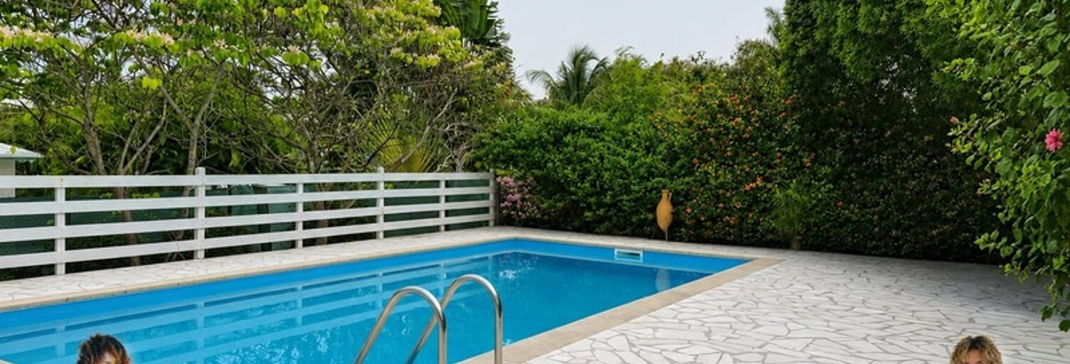Maison 4 Pièces 91 m² à louer à Saint-François (97118)
