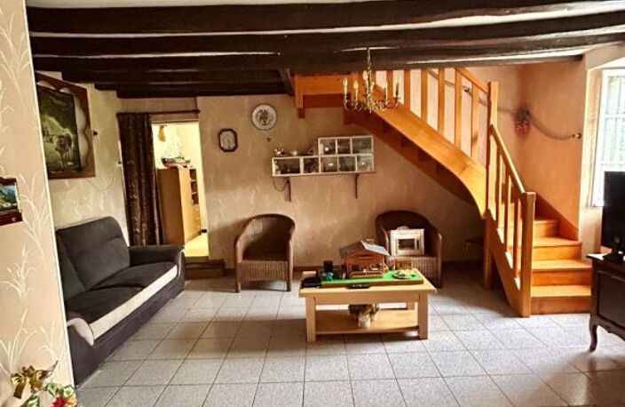 MAISON EN PIERRES AVEC DEPENDANCES ET TERRAIN 680 m2 - 15 mn de Nevers — photo 2