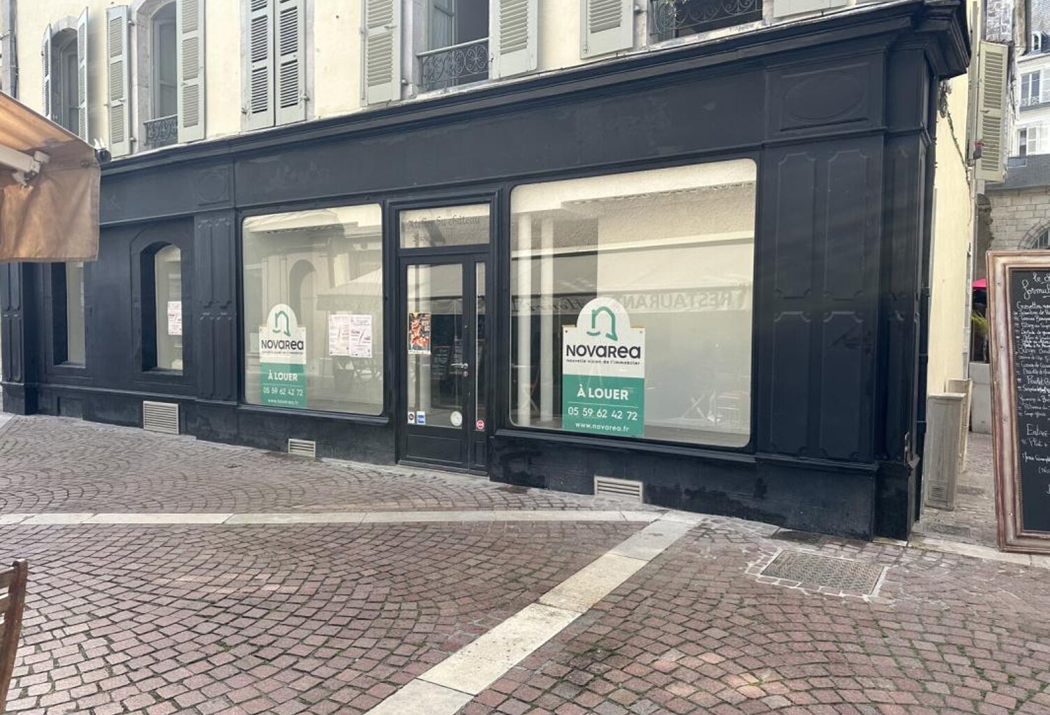 Local commercial — photo 1