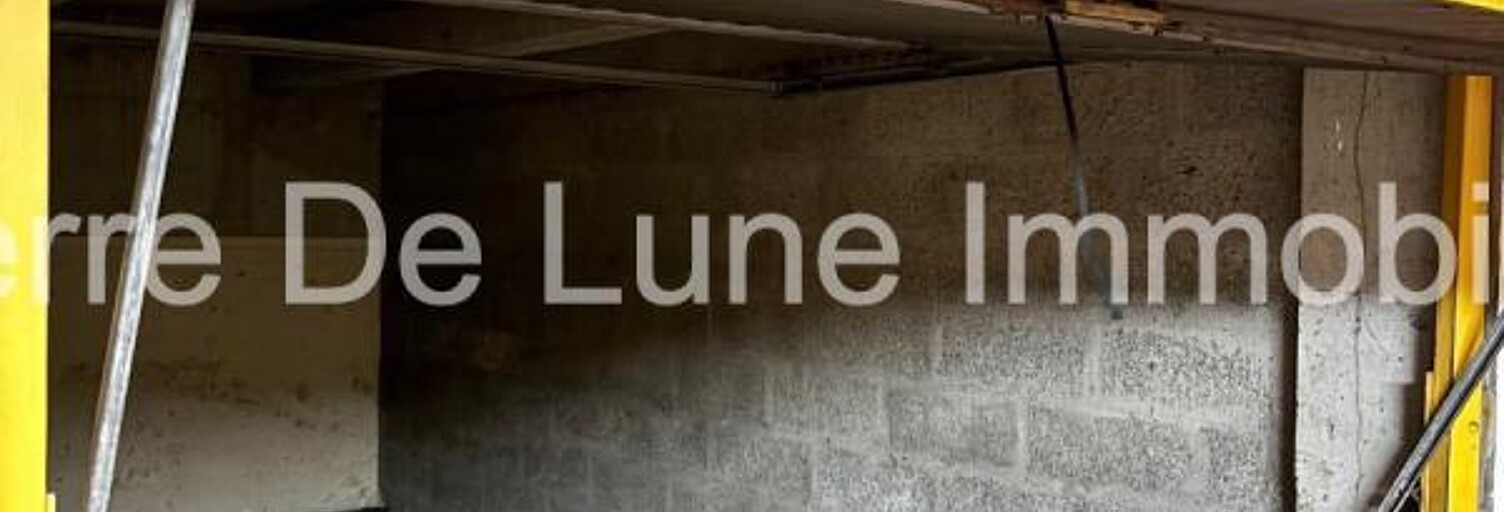 Garage  12 m² à vendre à Lyon 4 (69004)