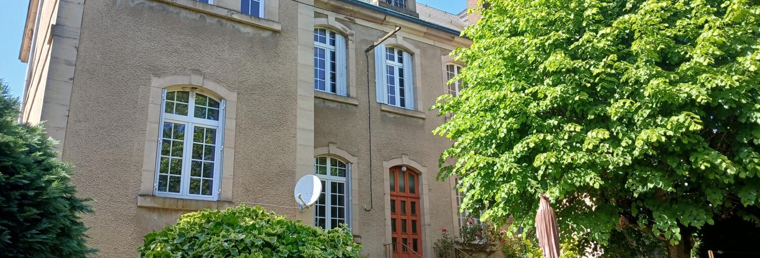 Bureau 12 Pièces 300 m² à vendre à Luxeuil-les-Bains (70300)