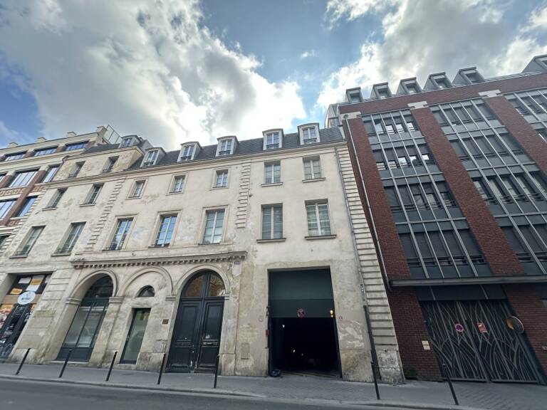 PARKING - CHARONNE — photo 1