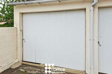 Garage  36000 €