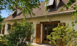 Maison 5 Pièces 167 m² à vendre à Cléry-Saint-André (45370)