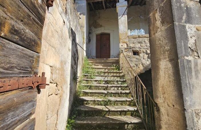À Vendre proche d'Uzès maison de village à rénover — photo 3