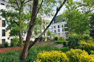 Appartement 4 pièces 370981 €