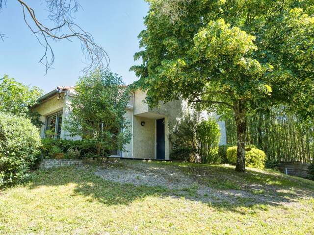 EXCLUSIVITÉ Orpi PESSAC Maison d'architecte environ 200m² MERIGNAC proche PESSAC — photo du bien