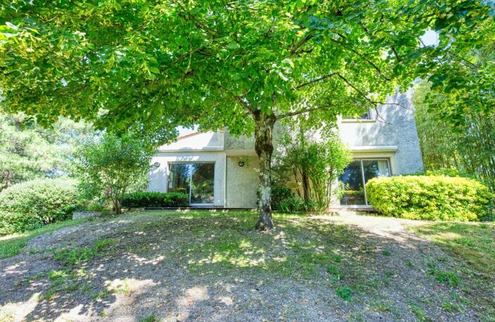 EXCLUSIVITÉ Orpi PESSAC Maison d'architecte environ 200m² MERIGNAC proche PESSAC — photo 2