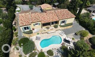 Maison 5 Pièces 178 m² à vendre à Saint-Raphaël (83700)