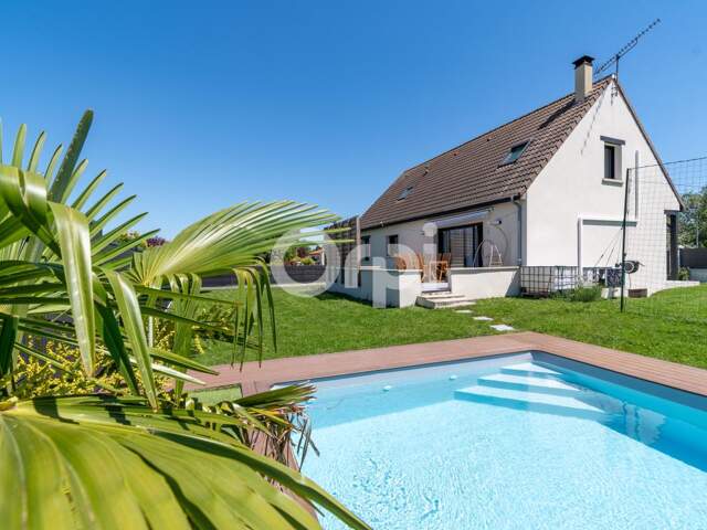 Maison À Vendre — photo du bien