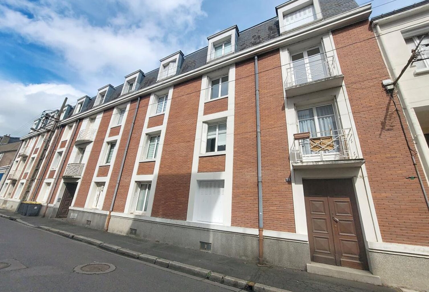 Appartement À Vendre — photo 1