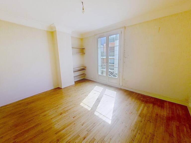 Appartement À Vendre — photo 1