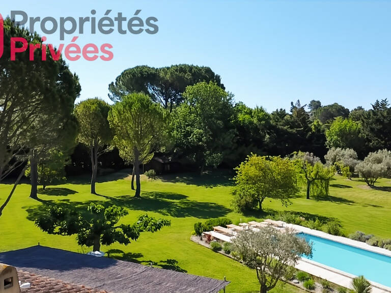 Propriété Exceptionnelle à Mouriès au pied des Alpilles - Mandat Exclusif - — photo 1