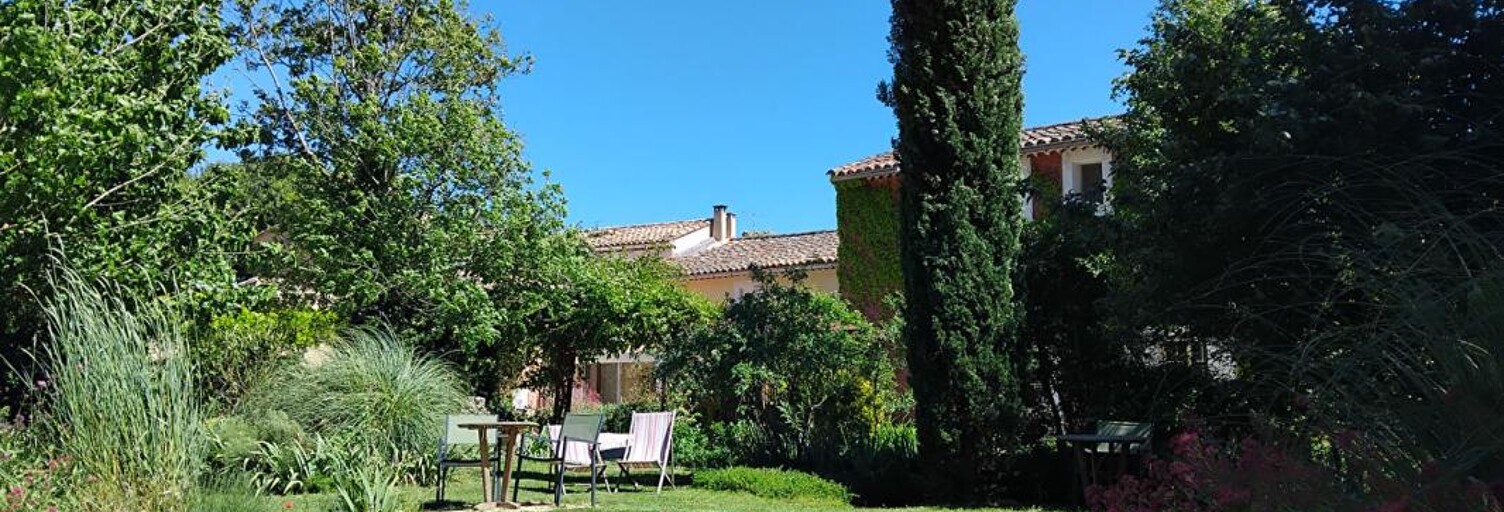 Maison 9 Pièces 230 m² à vendre à Roussillon (84220)