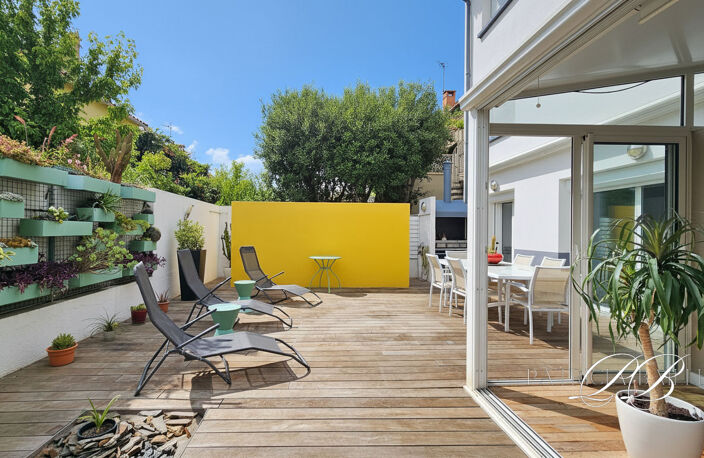 Grande maison 260 m2 sur 270 m2 de terrain 2 grands garages - La Lunette — photo 2