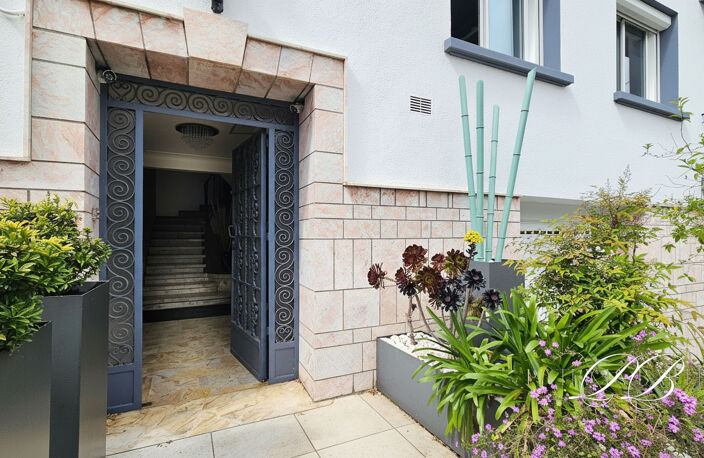Grande maison 260 m2 sur 270 m2 de terrain 2 grands garages - La Lunette — photo 4
