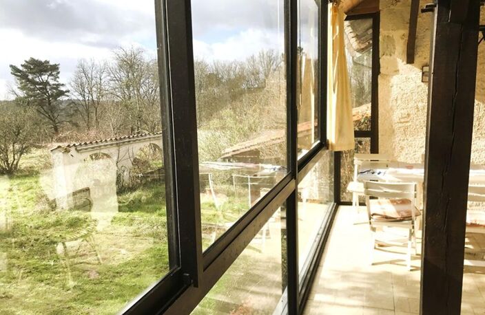 Propriété de 2 maisons, au coeur de 40 Ha de forêts et prairies — photo 5