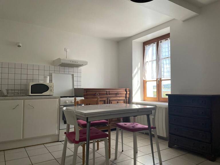 Immeuble Boen Sur Lignon 5 pièce(s) 118 m2 — photo 1