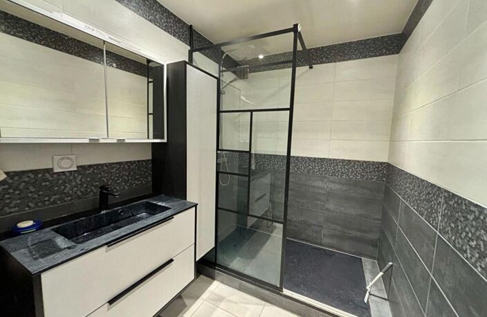 Appartement 4 pièces - 77 m² - Résidence Saint Benin à Nevers - Ascenseur -  Balcon - Parking  - 3 chambres — photo 4